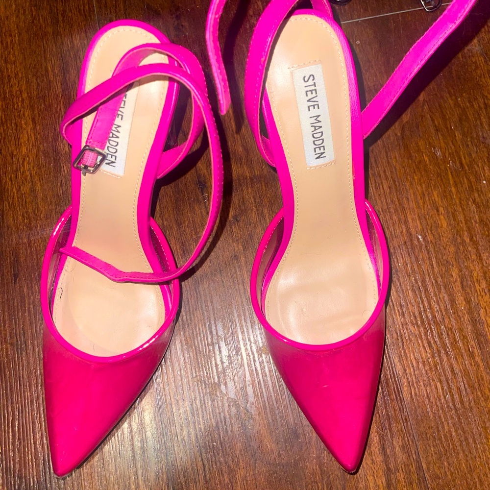 STEVE MADDEN TRANSLUCENT HOT PINK HEEL SIZE 8
